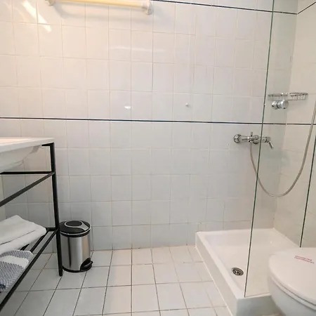 Jasmine Aparthotel 4*