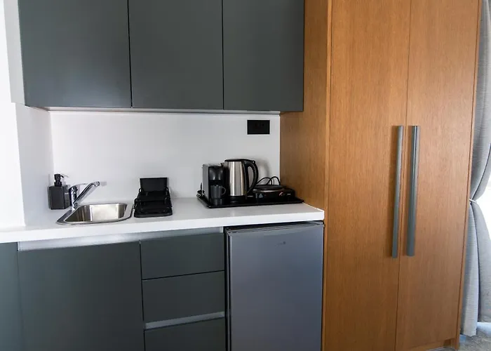 アパートホテル Jasmine